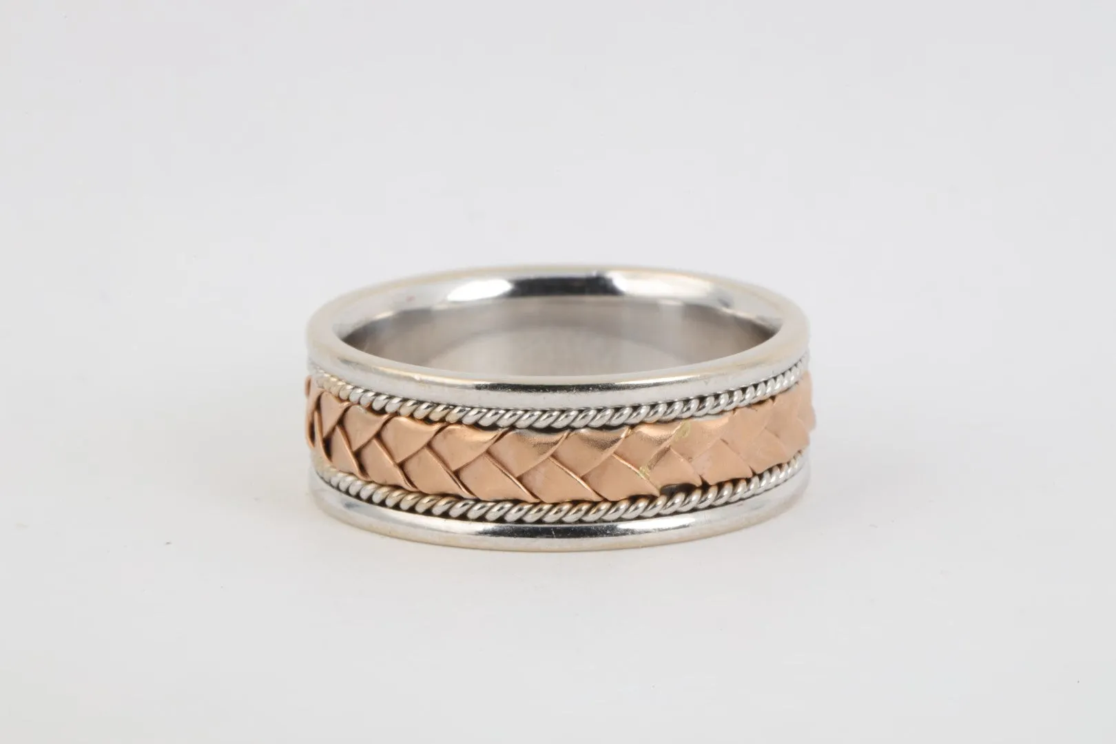 14k Two-Tone Gold Braided Ring Band Size 11 (12.45g.)