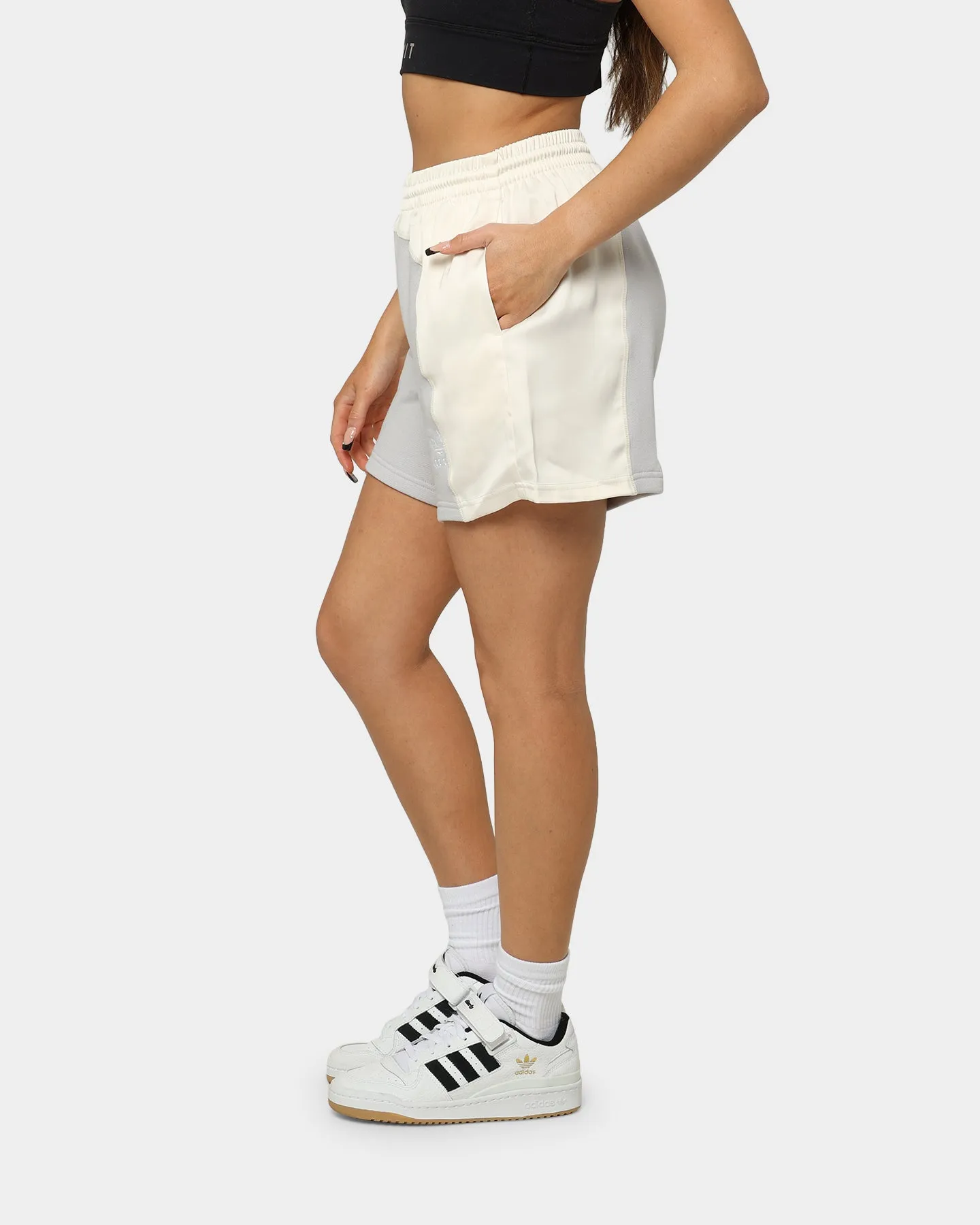 Adidas Women's Adicolour Split Trefoil Shorts Wonder Mauve