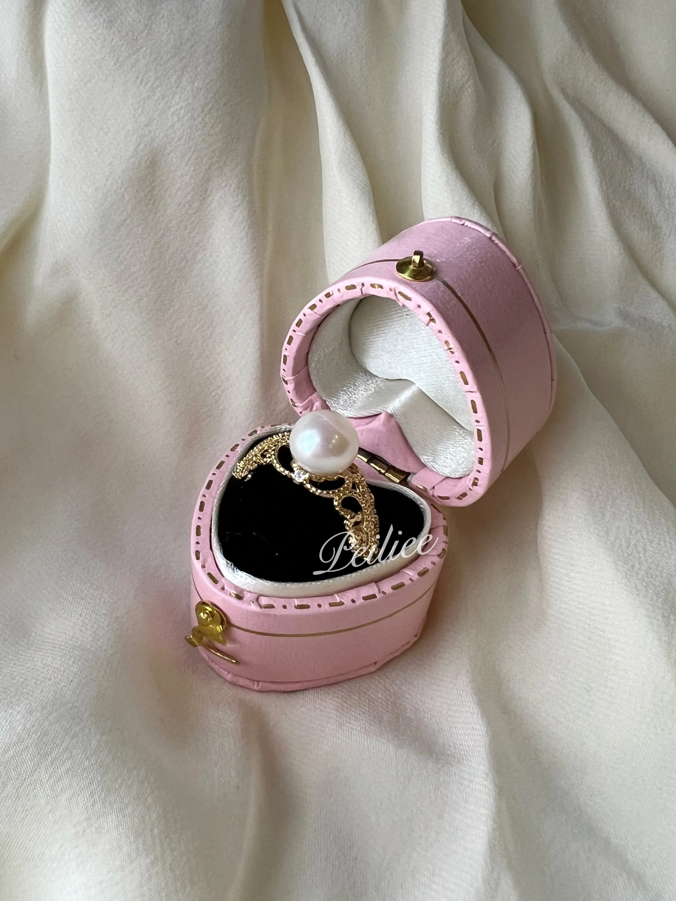 Being a princess is what i do the best 7-8mm, 8.5-9mm Freshwater Pearl Ring