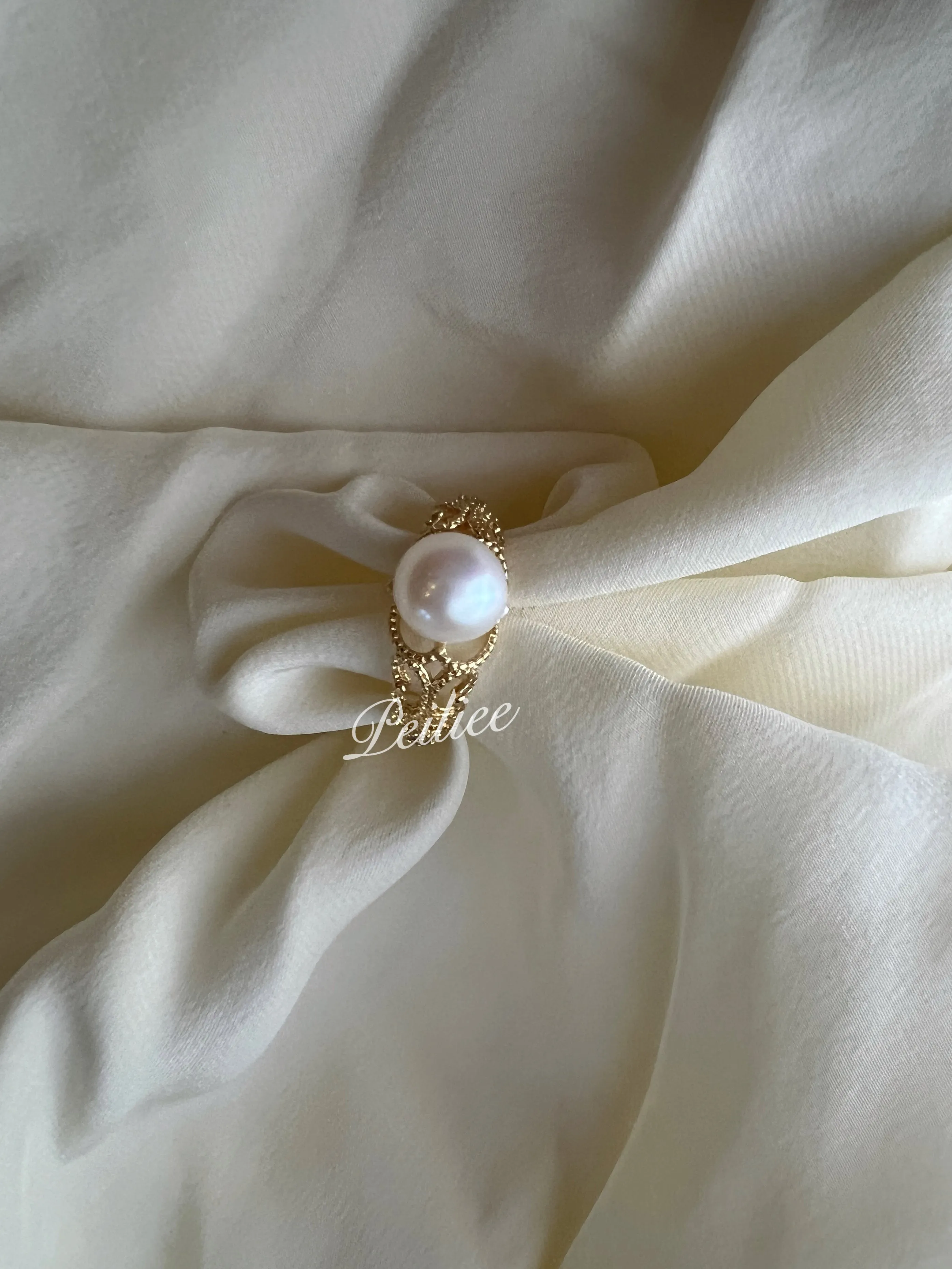 Being a princess is what i do the best 7-8mm, 8.5-9mm Freshwater Pearl Ring