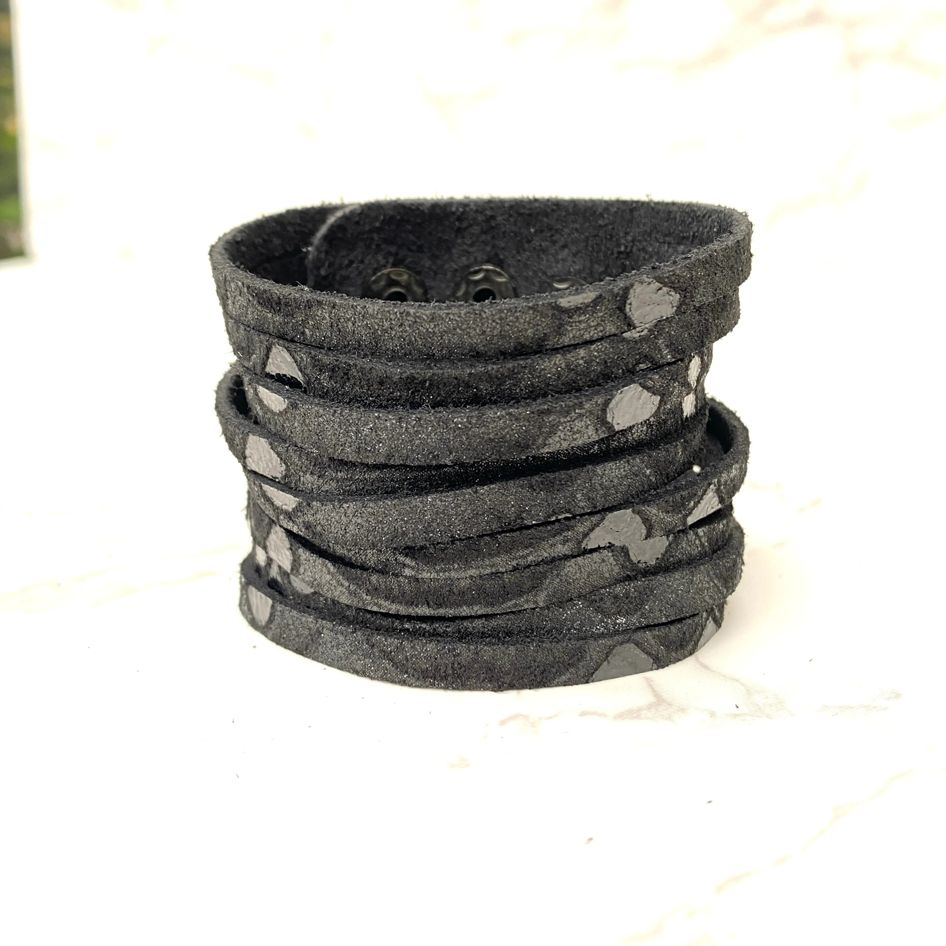 Black Snake Large Sliced Cuff