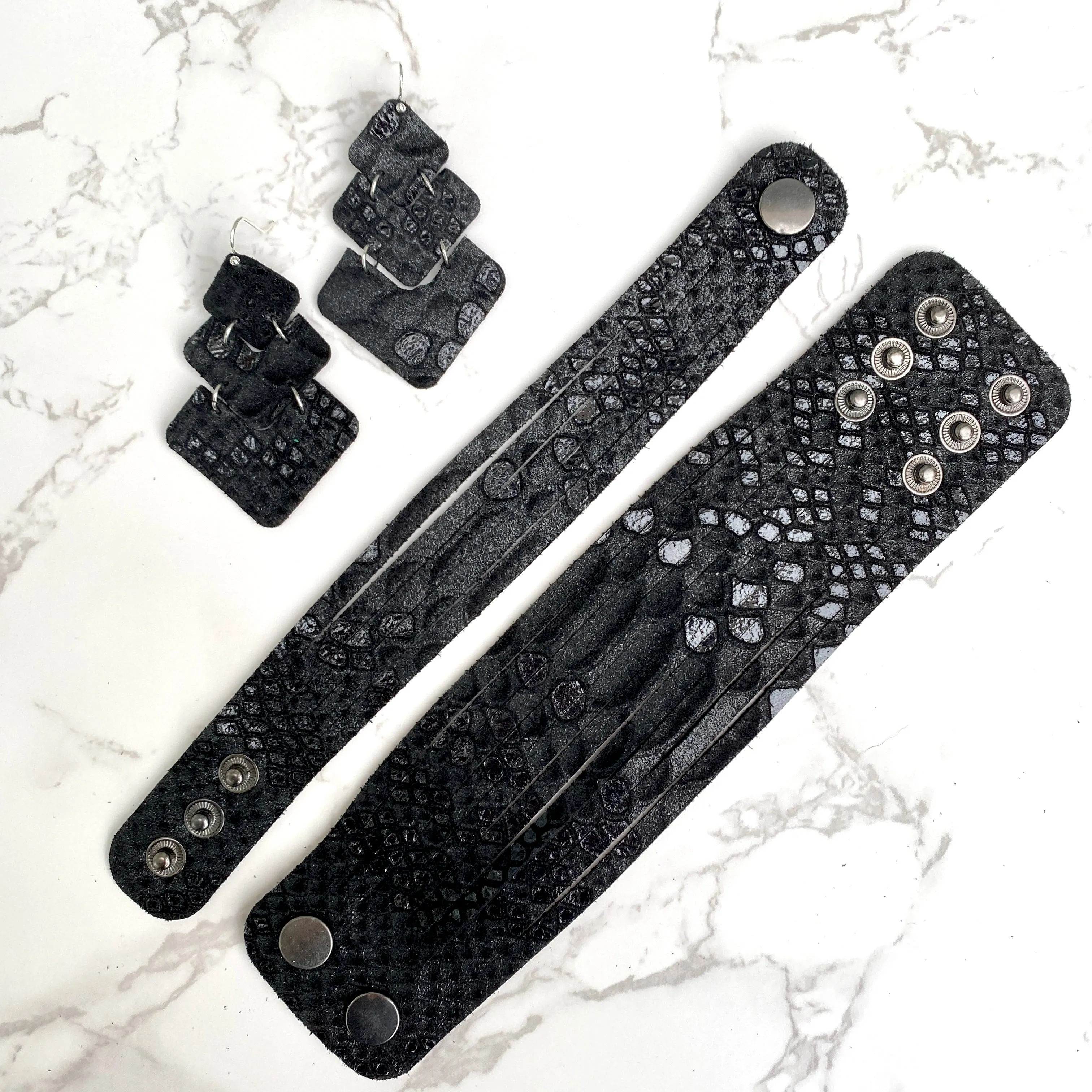 Black Snake Large Sliced Cuff