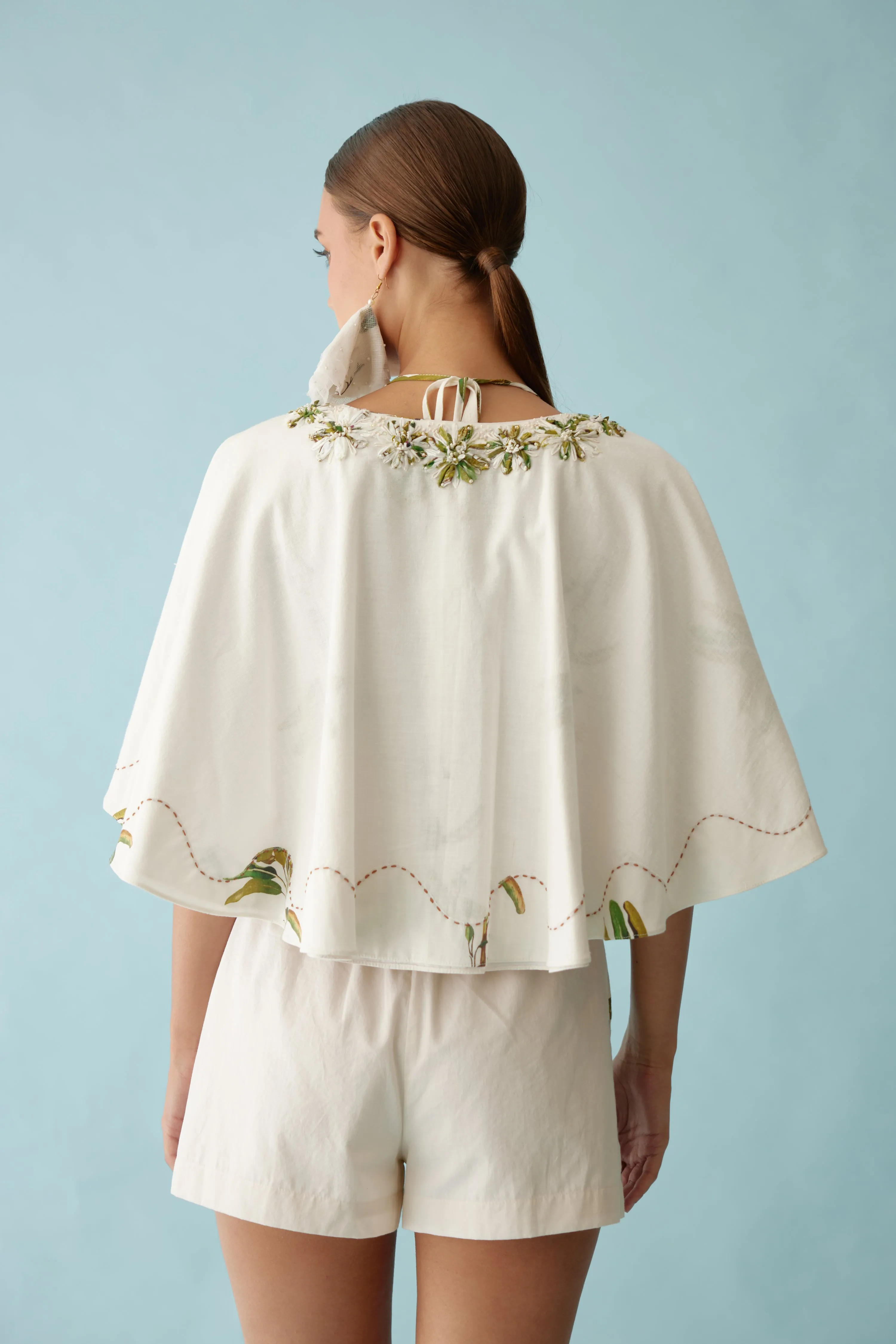 Cream fabric ribbon embroidered flower reversible cape