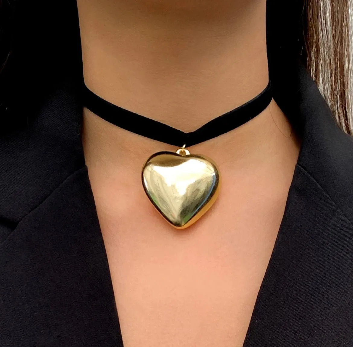 Gold heart chocker