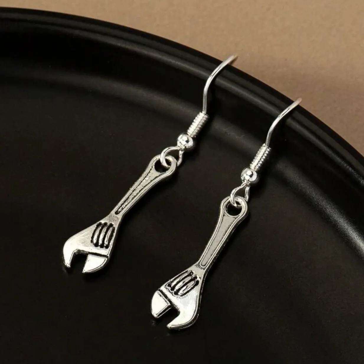 Hand Tool Earrings - Handywoman, Tool Earrings, DIY Accessories, Mechanic Earrings, DIY Earrings