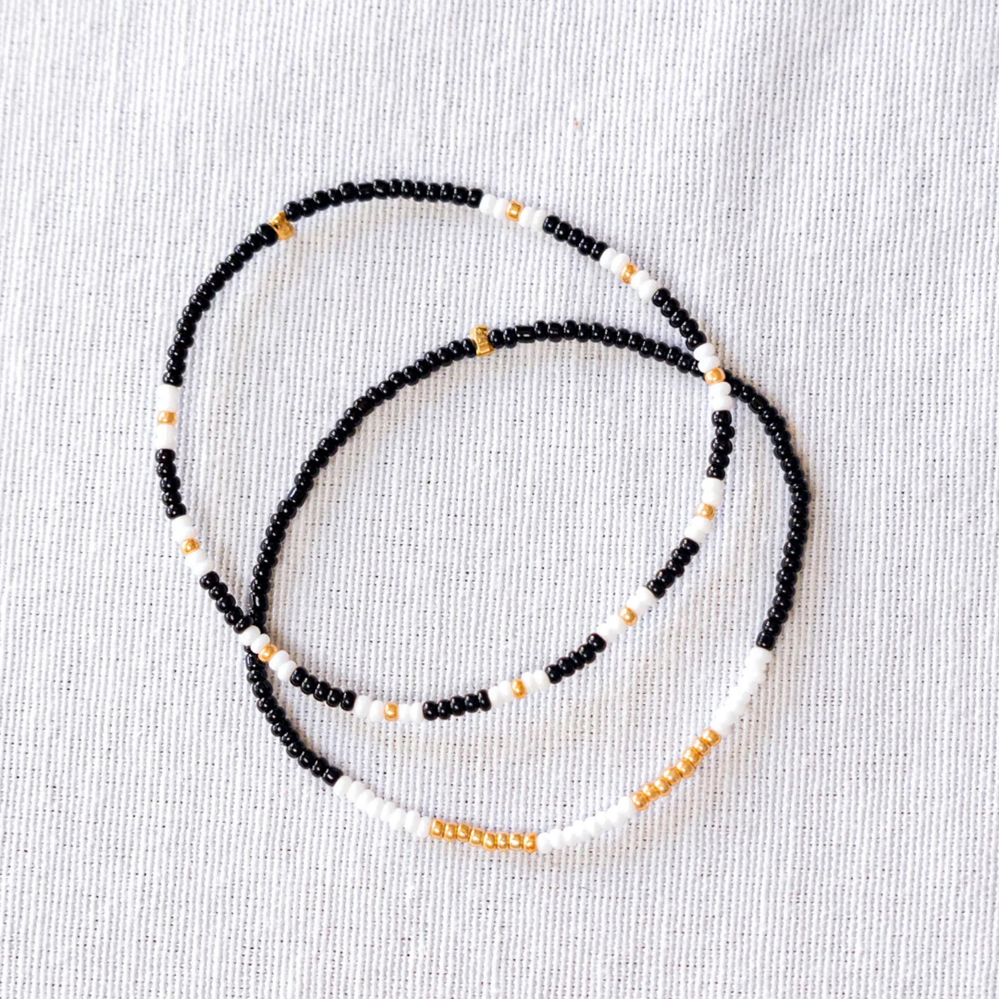 Handmade Seed Bead Bracelets: A Stylish and Sustainable Choice