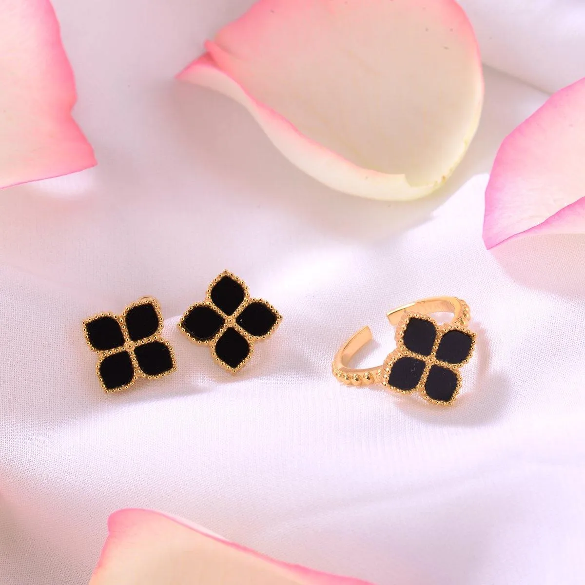 Joory / Ring Black Gold