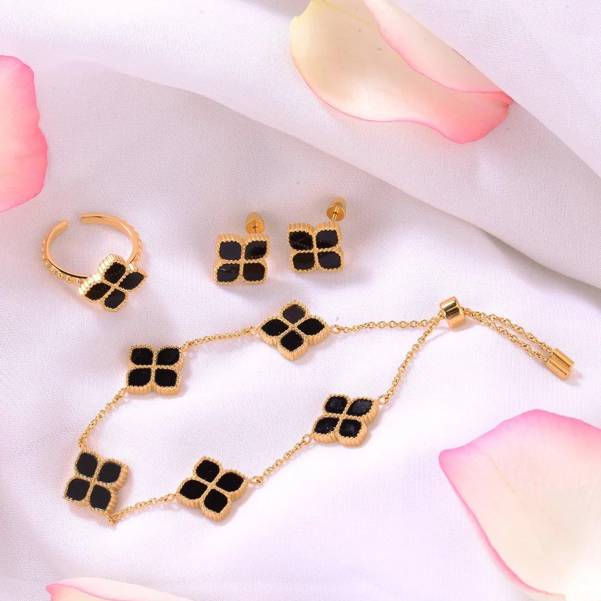 Joory / Ring Black Gold