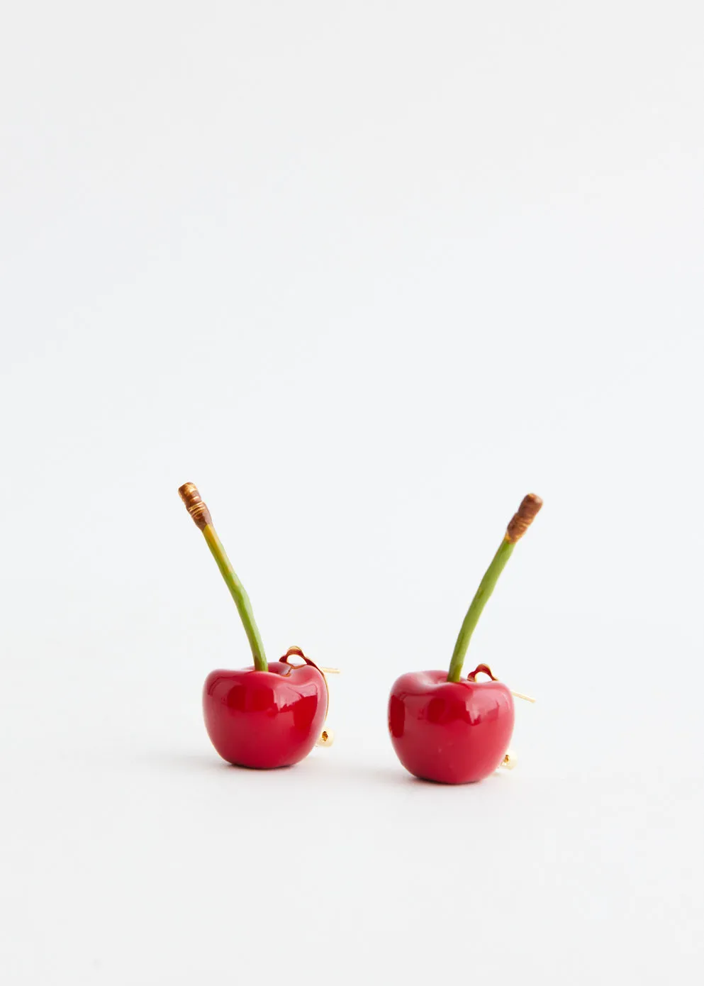 Les Boucles Cerise Earrings