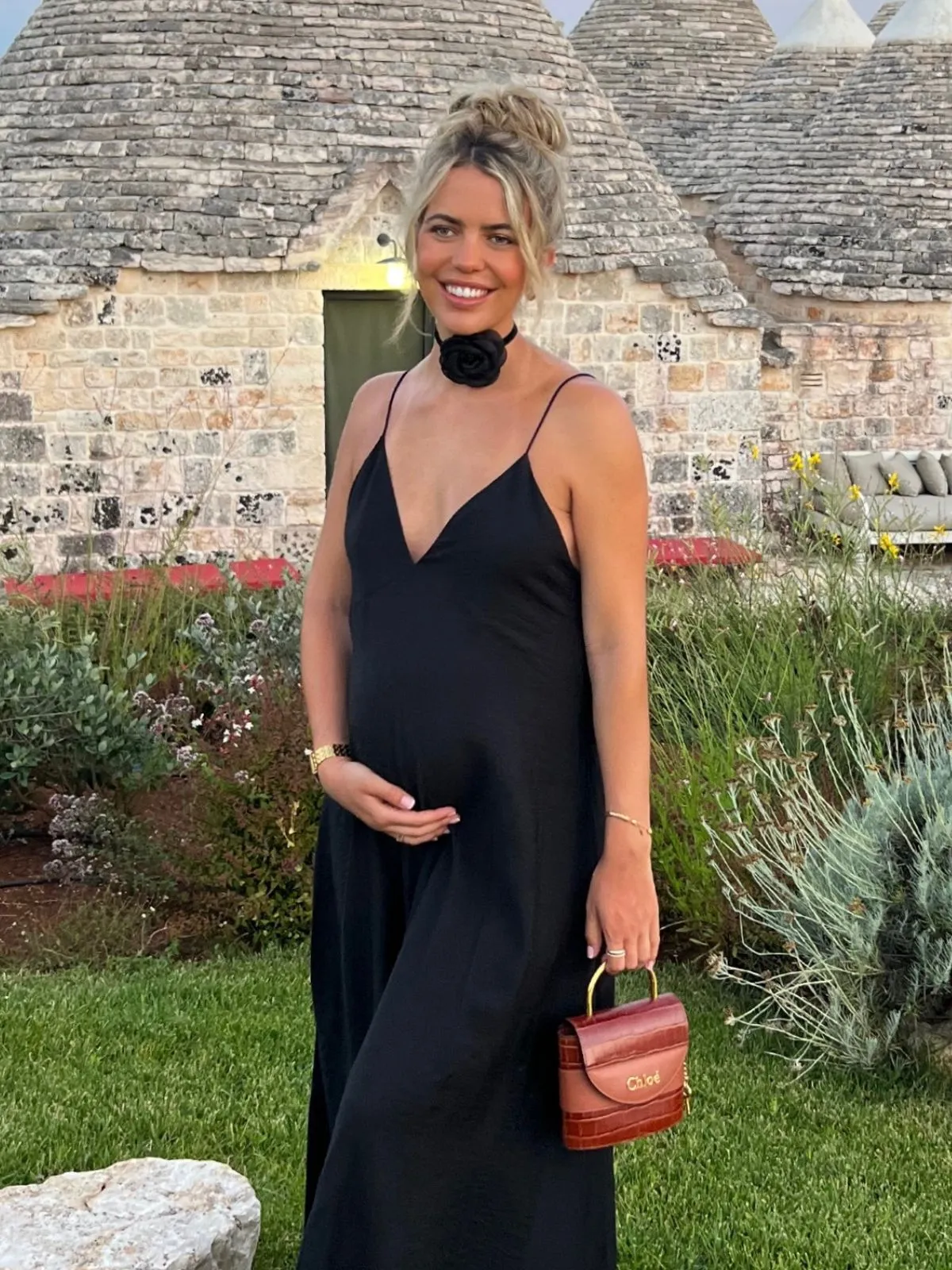 Neck Tie Corsage / Black