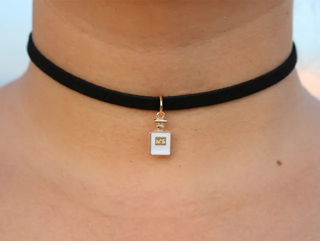 New Leather Velvet Short Gothic Heart Star Moon Flag Triangle Necklace Tattoo Collares For Women Jewelry Cheap Clavicle Choker