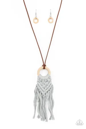 Paparazzi Crafty Couture - Silver Necklace