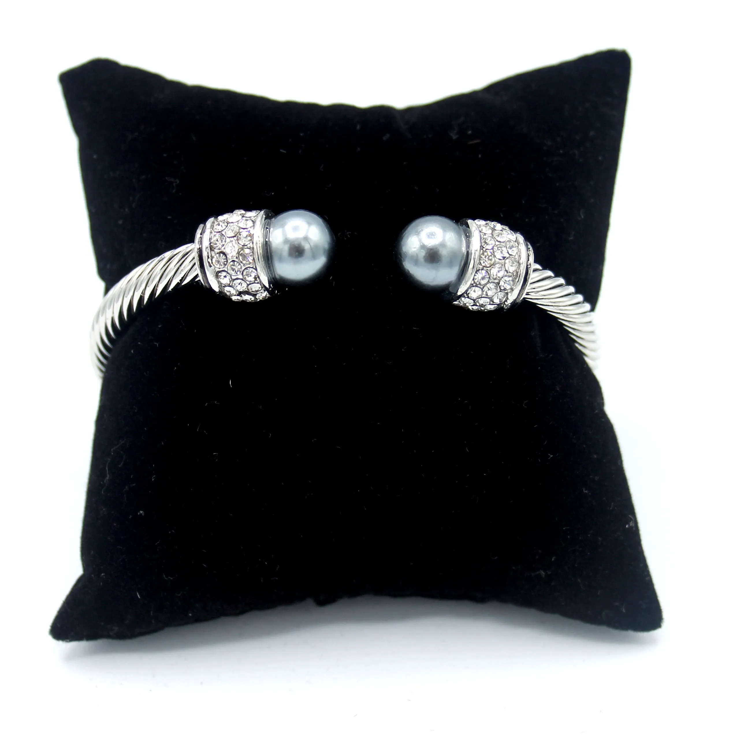 Twisted Silver Bracelet with Black Pearl on ends