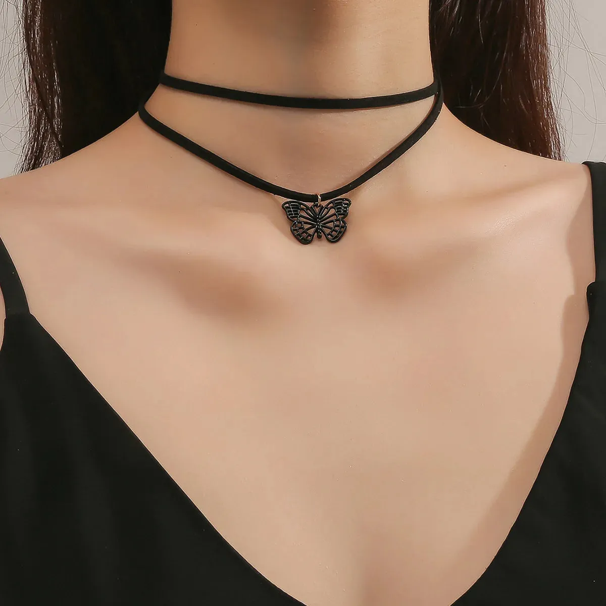 Vintage Velvet Pearl Choker Necklace Gothic