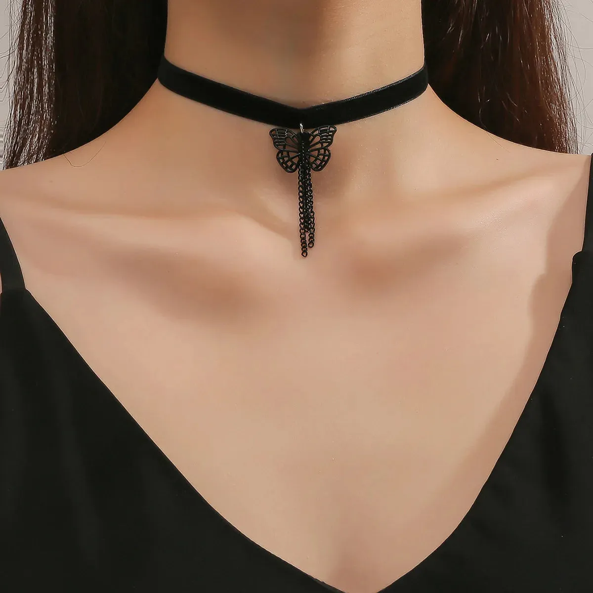 Vintage Velvet Pearl Choker Necklace Gothic