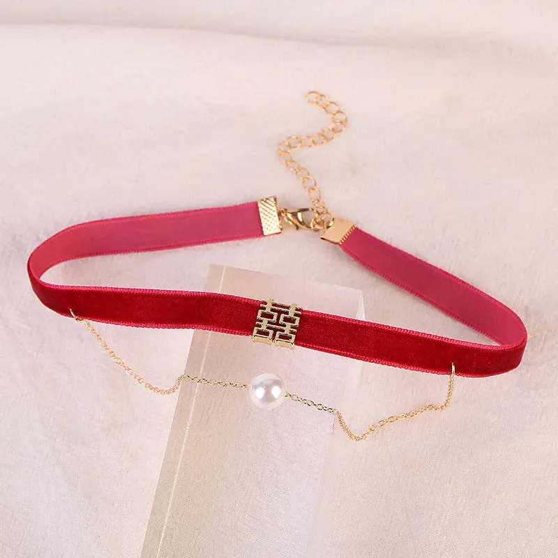 Vintage Velvet Pearl Choker Necklace Gothic