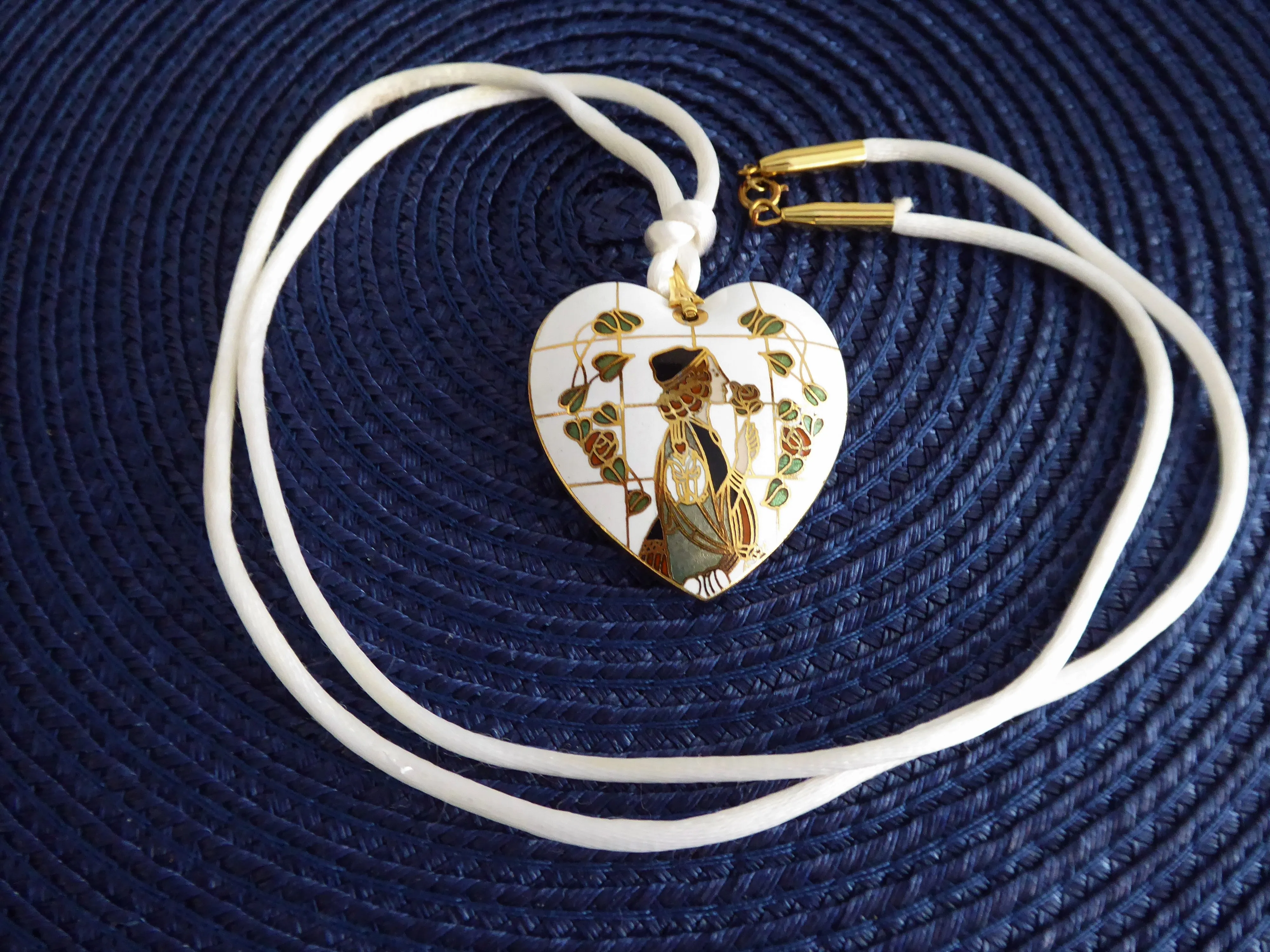 White Enamel Heart Pendant Necklace Art Nouveau Figure 1970s Long Silk Cord