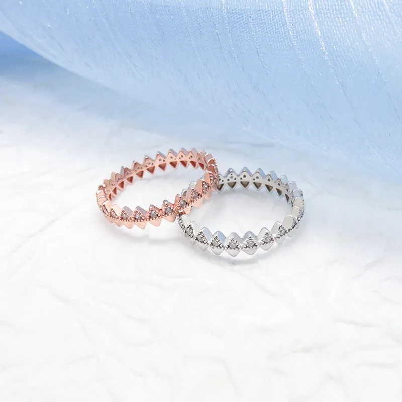 Zircon Rhombus Surround Silver Ring
